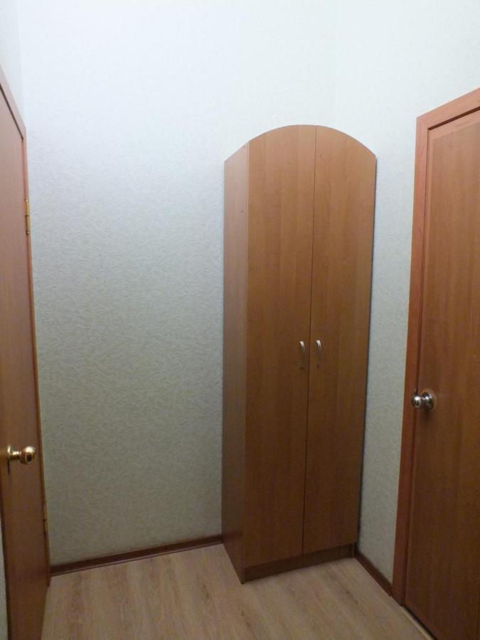 Vorontsovskiy Hotel เมลิโตโปล ภายนอก รูปภาพ